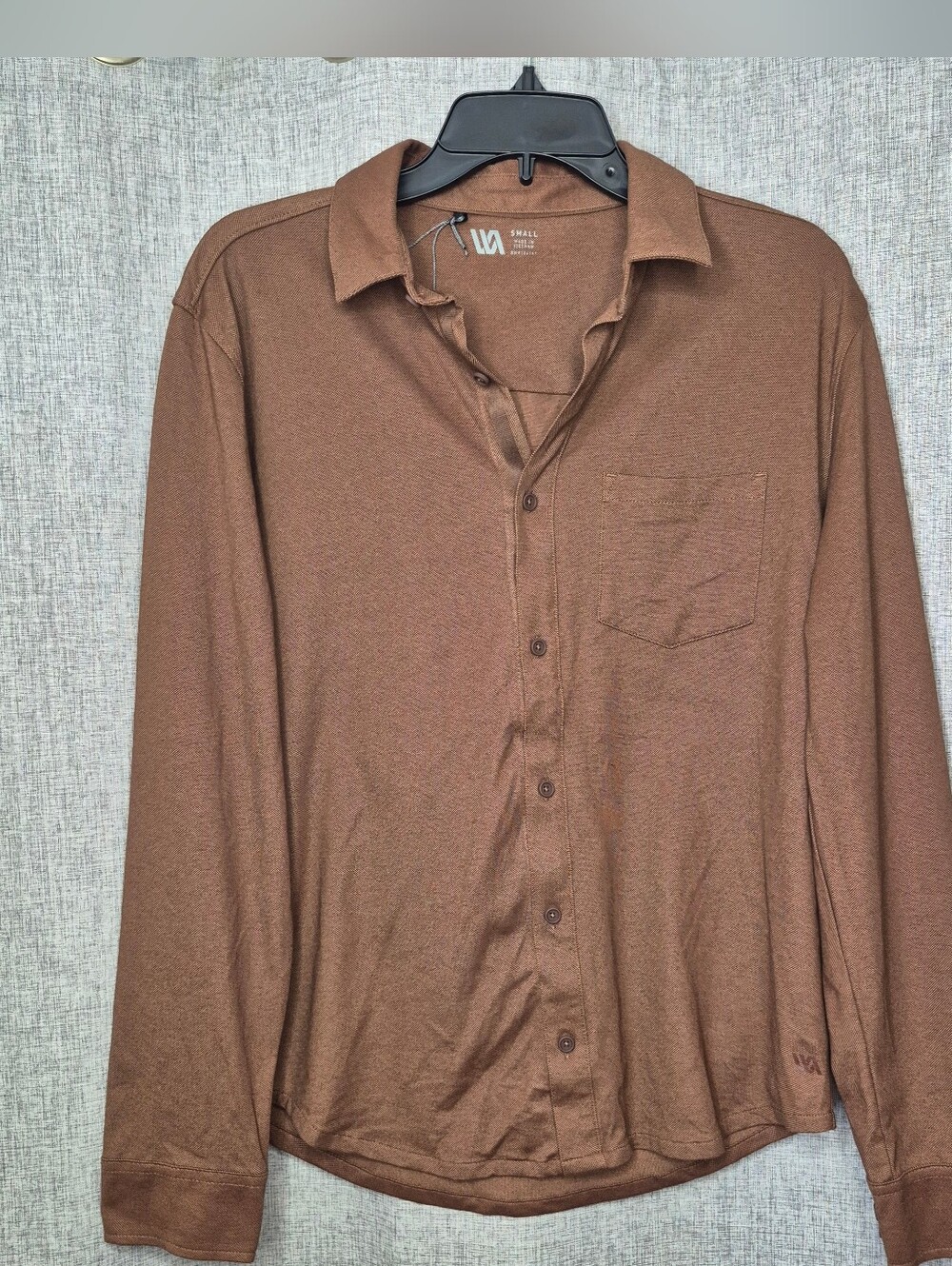 Men's Casual Brown Button-Down Shirt with Chest Pocket